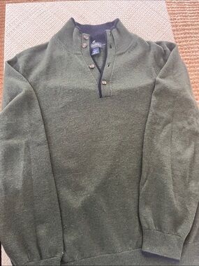 Brooks Brothers 100% Merino Wool
